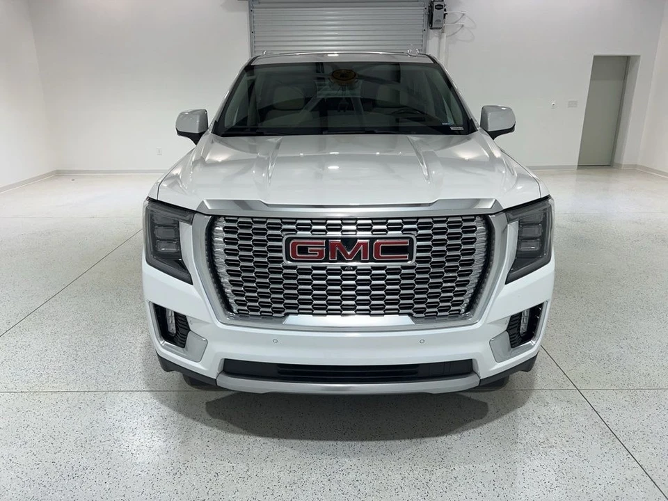 2021 GMC Yukon 5th Gen - Image 8 of 21