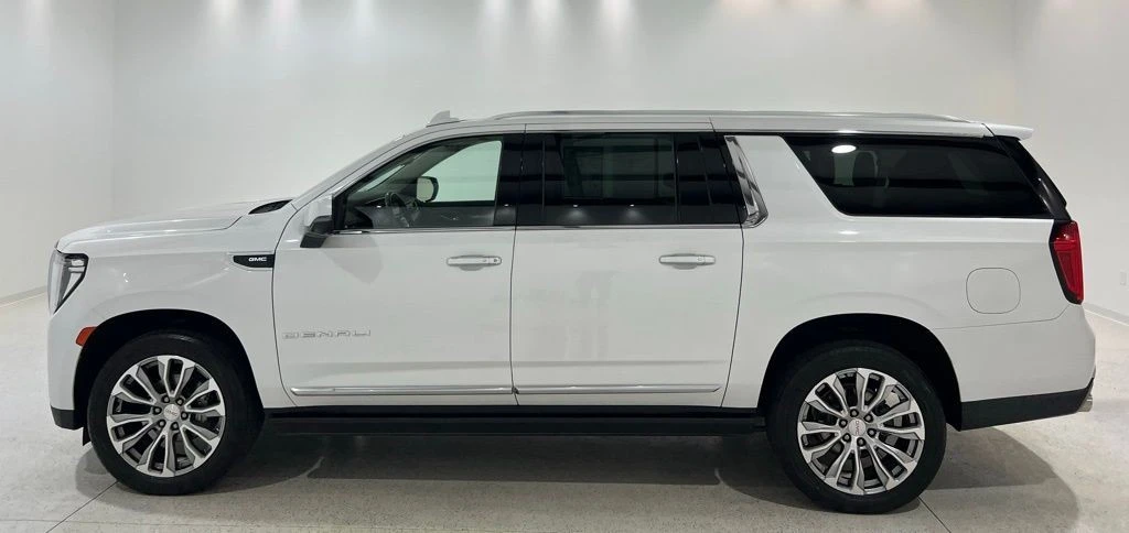 2021 GMC Yukon 5th Gen - Image 2 of 21