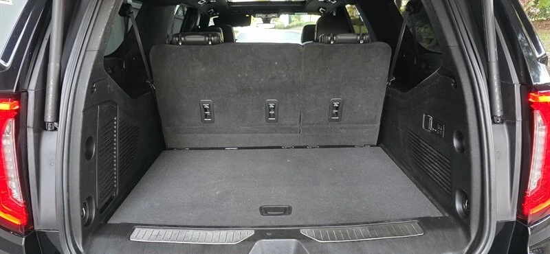 2021 GMC Yukon 5th Gen - Image 15 of 19