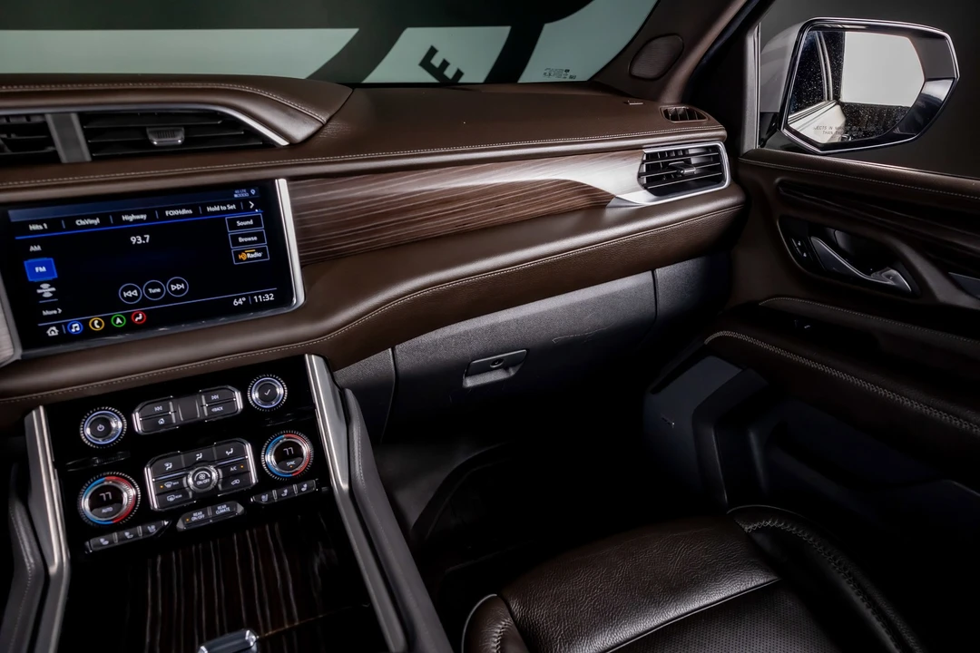 2021 GMC Yukon 5th Gen - Image 8 of 12