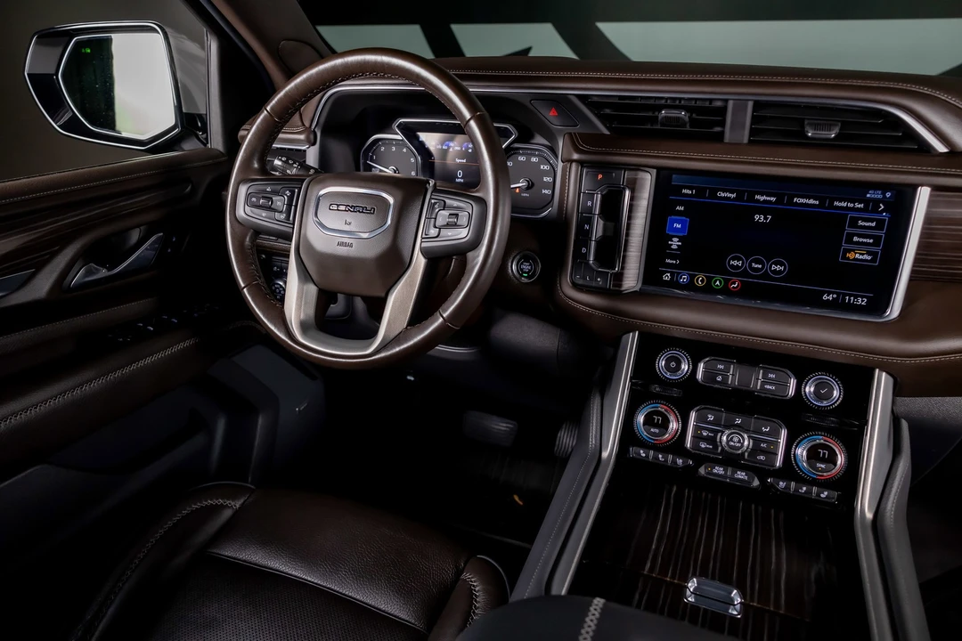 2021 GMC Yukon 5th Gen - Image 7 of 12