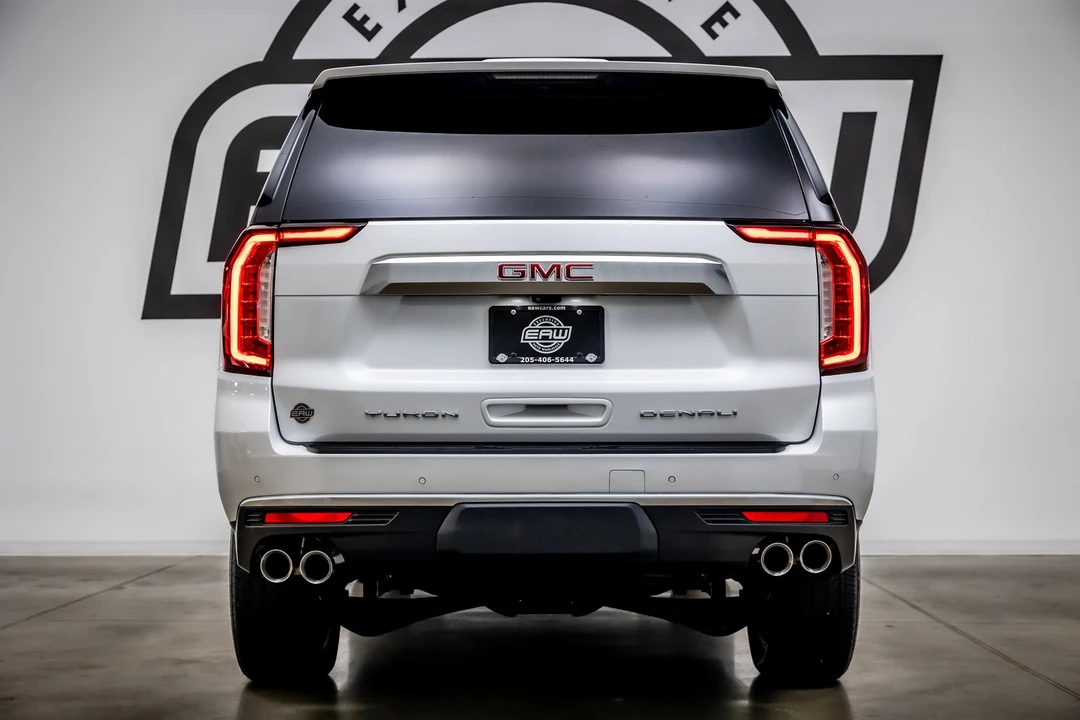 2021 GMC Yukon 5th Gen - Image 11 of 12