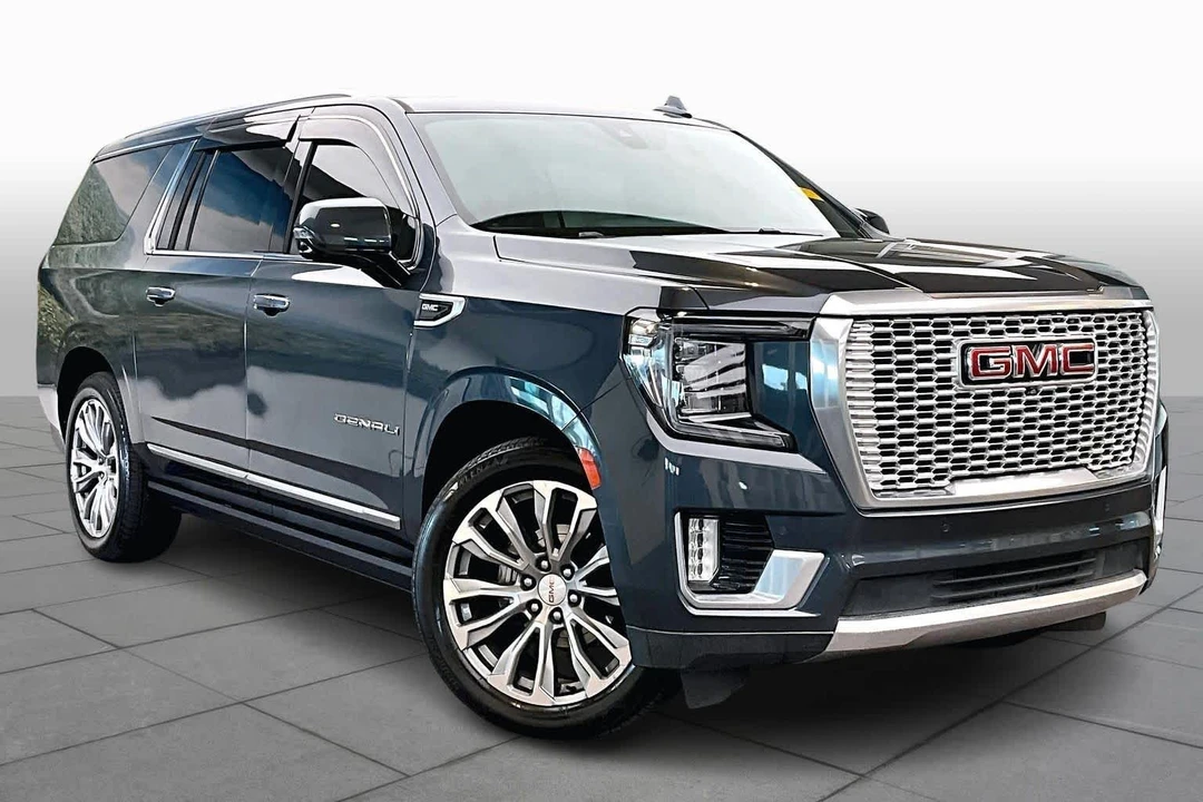 2021 GMC Yukon 5th Gen - Image 3 of 12