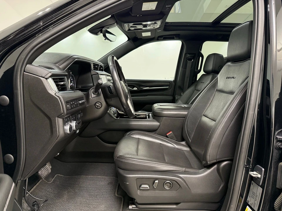 2021 GMC Yukon 5th Gen - Image 16 of 31