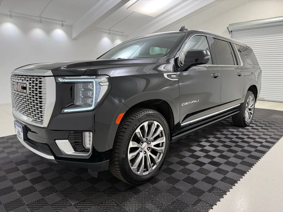 2021 GMC Yukon 5th Gen - Image 3 of 31