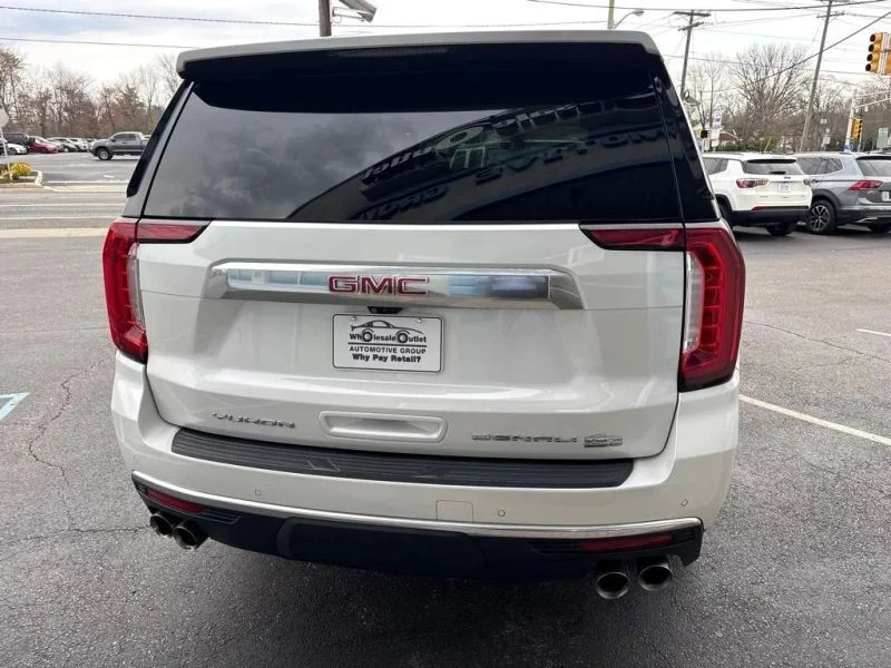 2021 GMC Yukon 5th Gen - Image 9 of 12