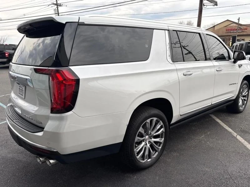 2021 GMC Yukon 5th Gen - Image 12 of 12