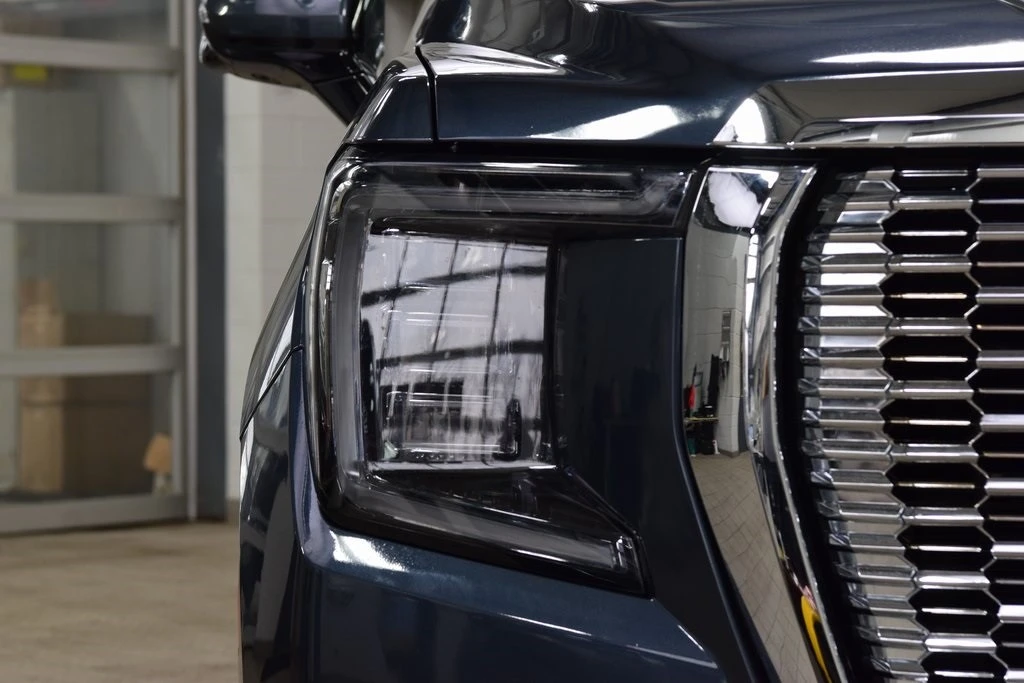 2021 GMC Yukon 5th Gen - Image 12 of 12
