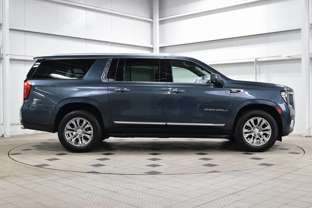 2021 GMC Yukon 5th Gen - Image 9 of 12