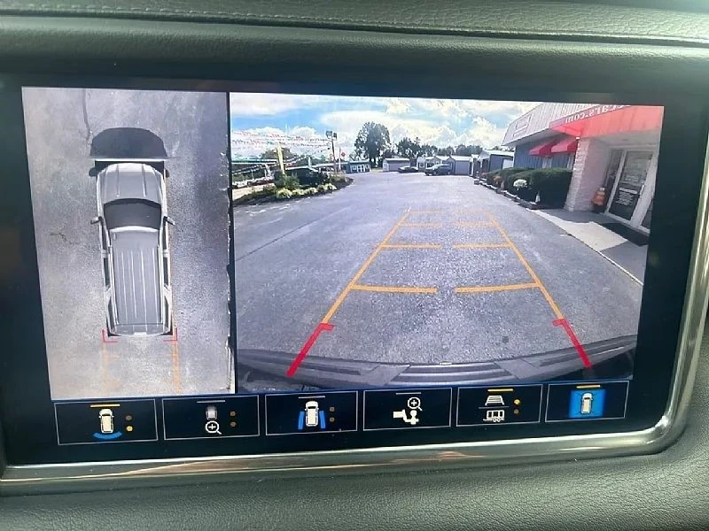 2021 GMC Yukon 5th Gen - Image 11 of 12