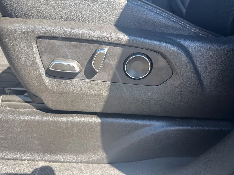2021 GMC Yukon 5th Gen - Image 10 of 21