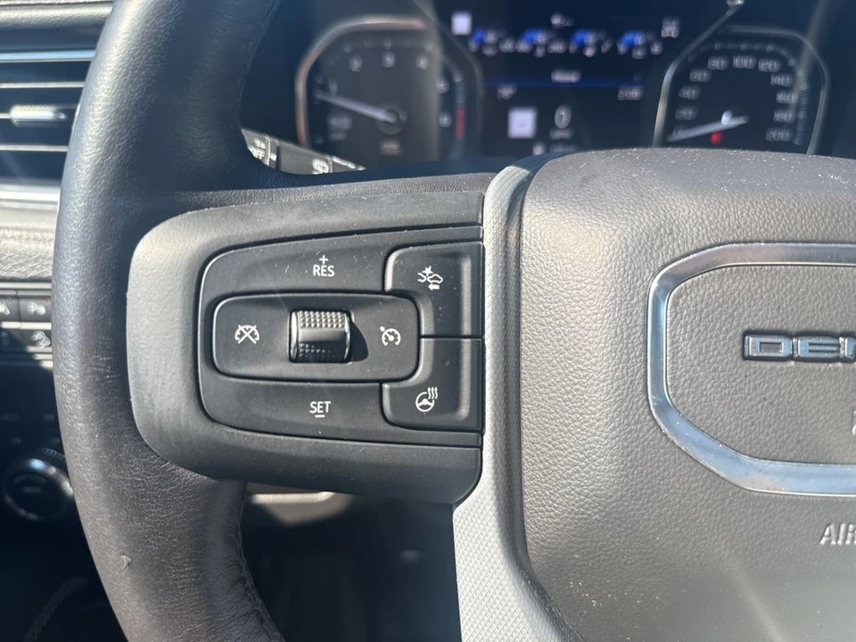 2021 GMC Yukon 5th Gen - Image 19 of 21