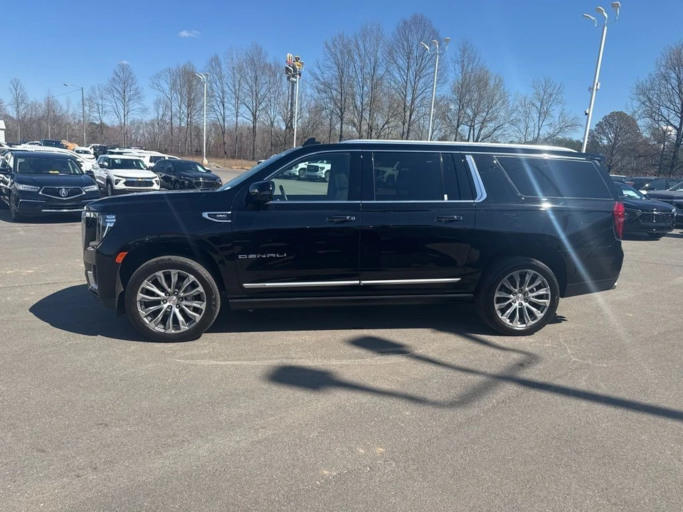 2021 GMC Yukon 5th Gen - Image 2 of 21