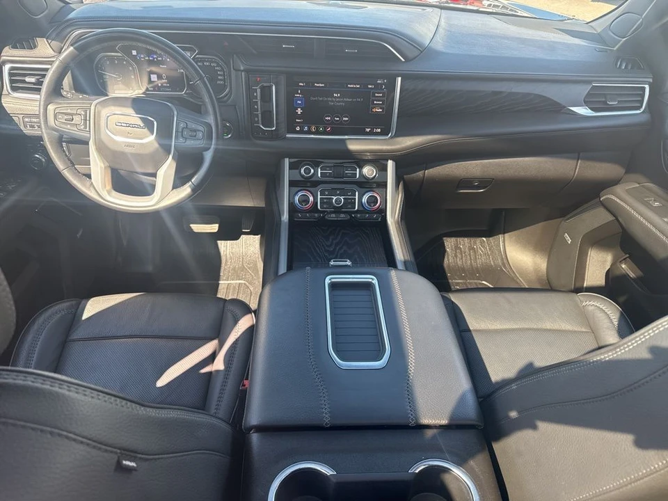 2021 GMC Yukon 5th Gen - Image 17 of 21