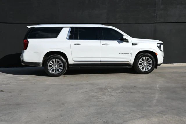 2021 GMC Yukon 5th Gen - Image 7 of 21