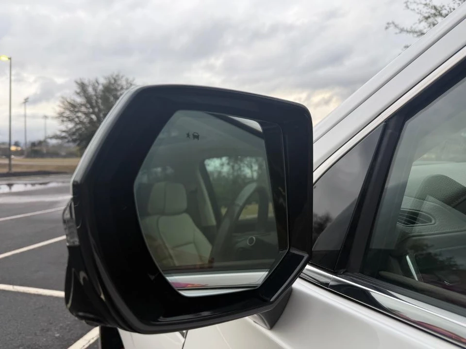 2021 GMC Yukon 5th Gen - Image 6 of 21