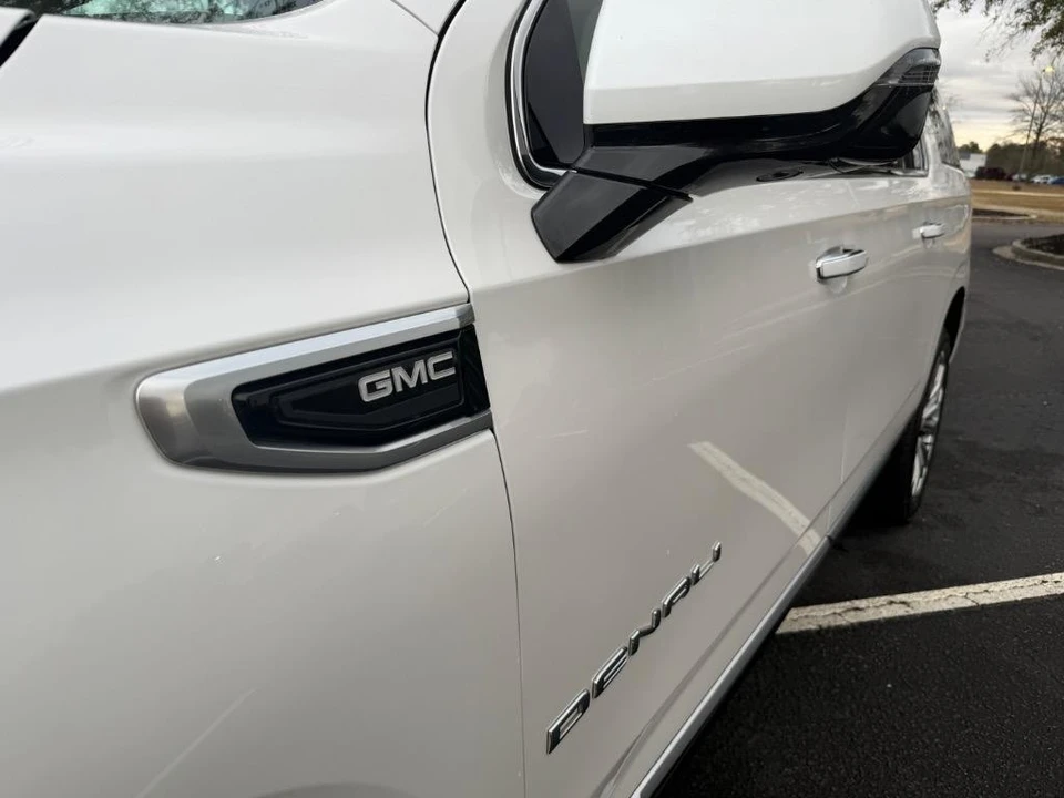 2021 GMC Yukon 5th Gen - Image 3 of 21