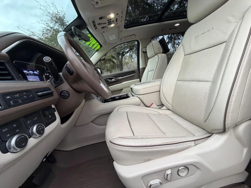 2021 GMC Yukon 5th Gen - Image 11 of 21