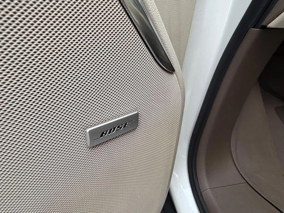 2021 GMC Yukon 5th Gen - Image 10 of 21