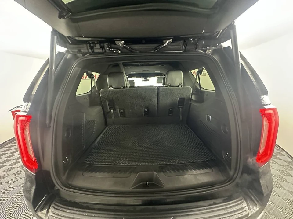 2021 GMC Yukon 5th Gen - Image 20 of 21