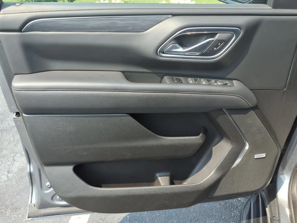 2021 GMC Yukon 5th Gen - Image 16 of 21