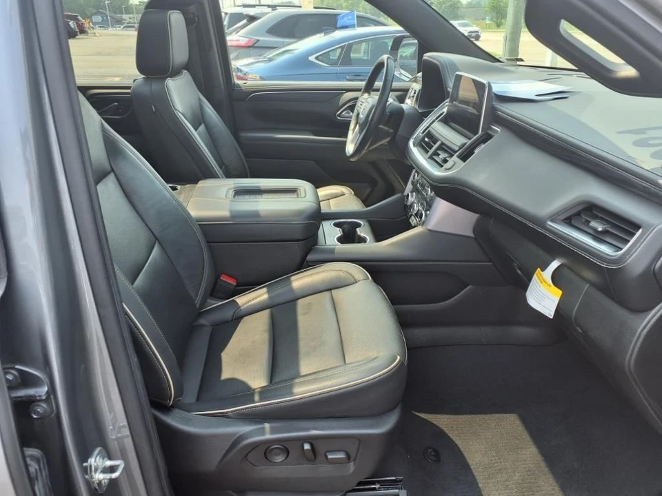 2021 GMC Yukon 5th Gen - Image 14 of 21