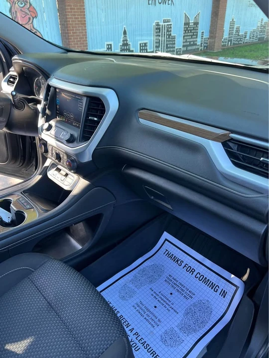 2021 GMC Acadia - Image 15 of 16