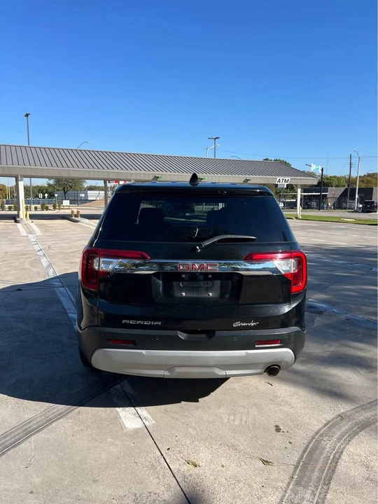 2021 GMC Acadia - Image 7 of 16