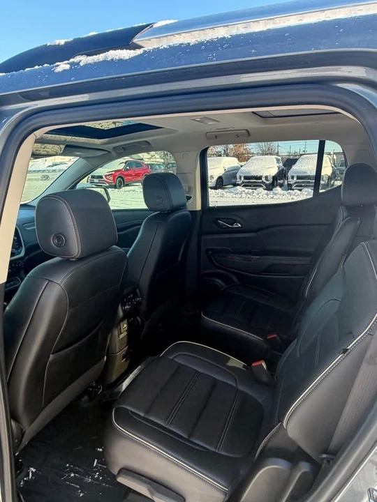 2021 GMC Acadia - Image 6 of 13