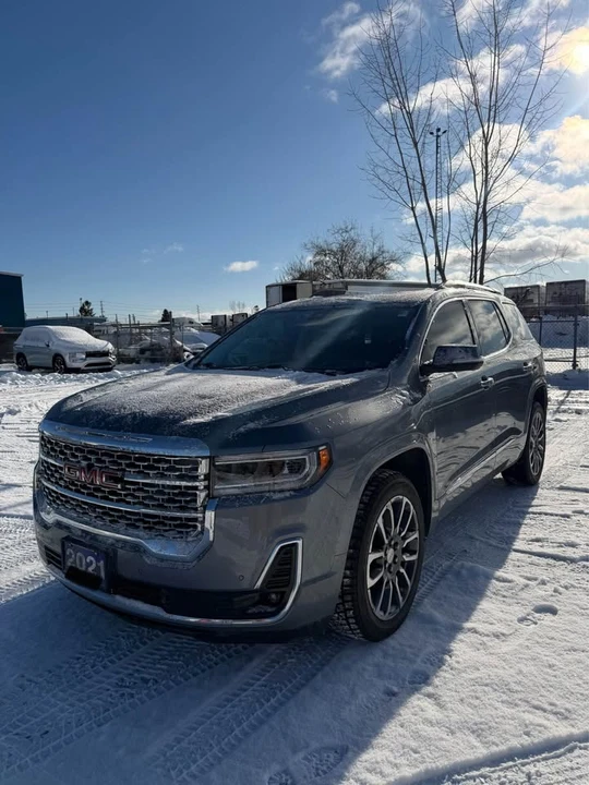 2021 GMC Acadia - Image 2 of 13