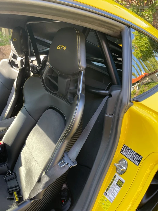 2021 Porsche 718 Cayman GT4 - Image 12 of 15