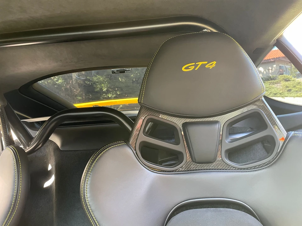 2021 Porsche 718 Cayman GT4 - Image 13 of 15