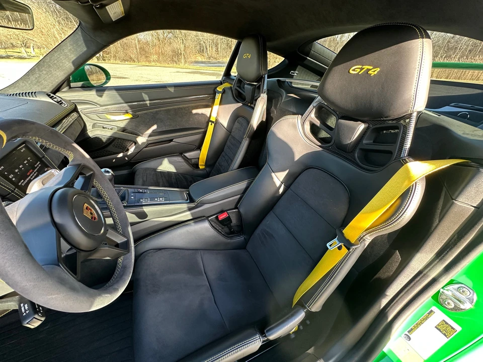 2021 Porsche 718 Cayman GT4 - Image 10 of 13