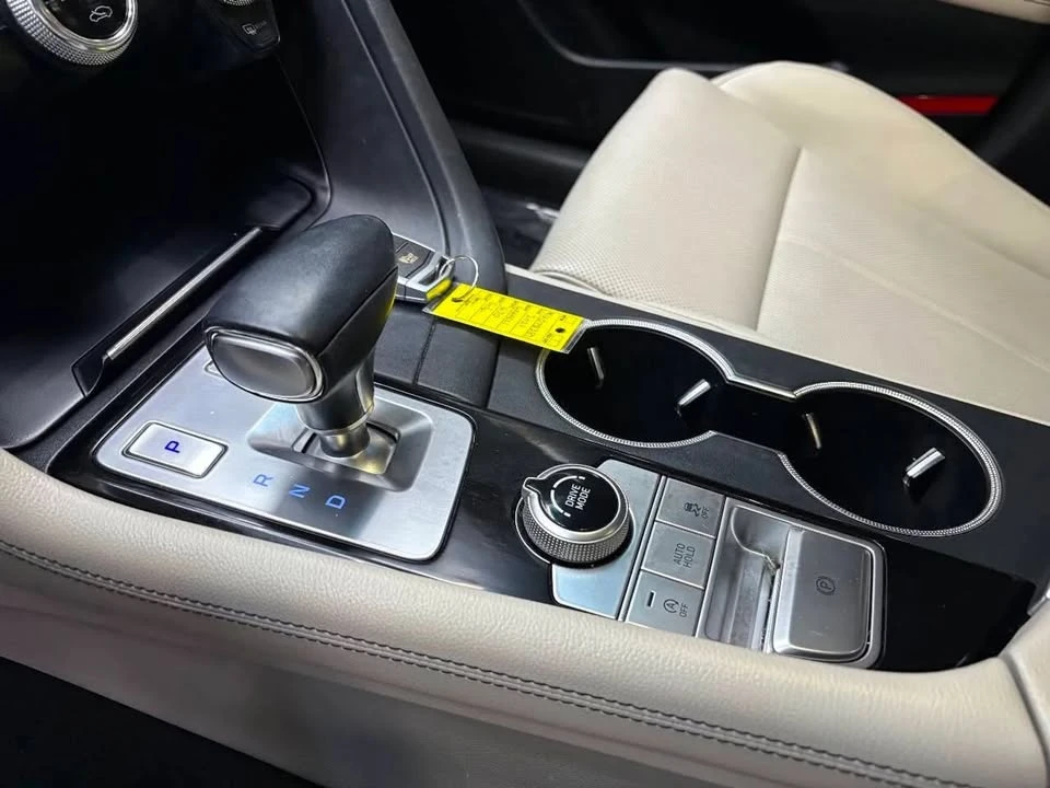 2021 Genesis G70 - Image 18 of 20