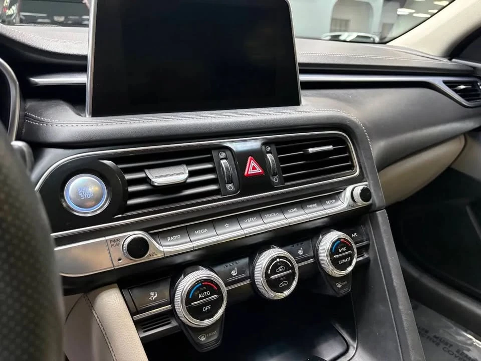 2021 Genesis G70 - Image 19 of 20
