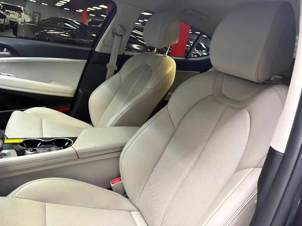 2021 Genesis G70 - Image 14 of 20