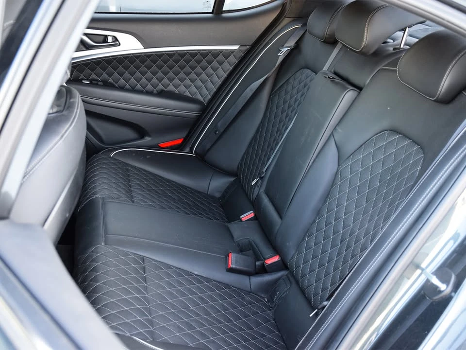 2021 Genesis G70 - Image 10 of 10