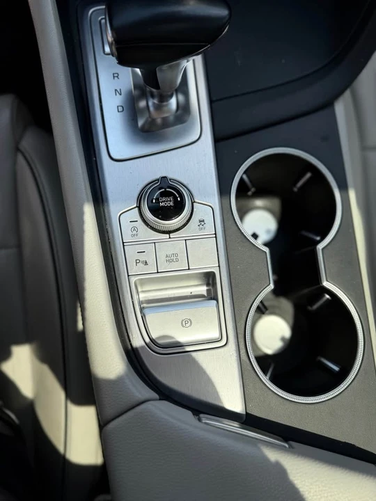 2021 Genesis G70 - Image 13 of 19
