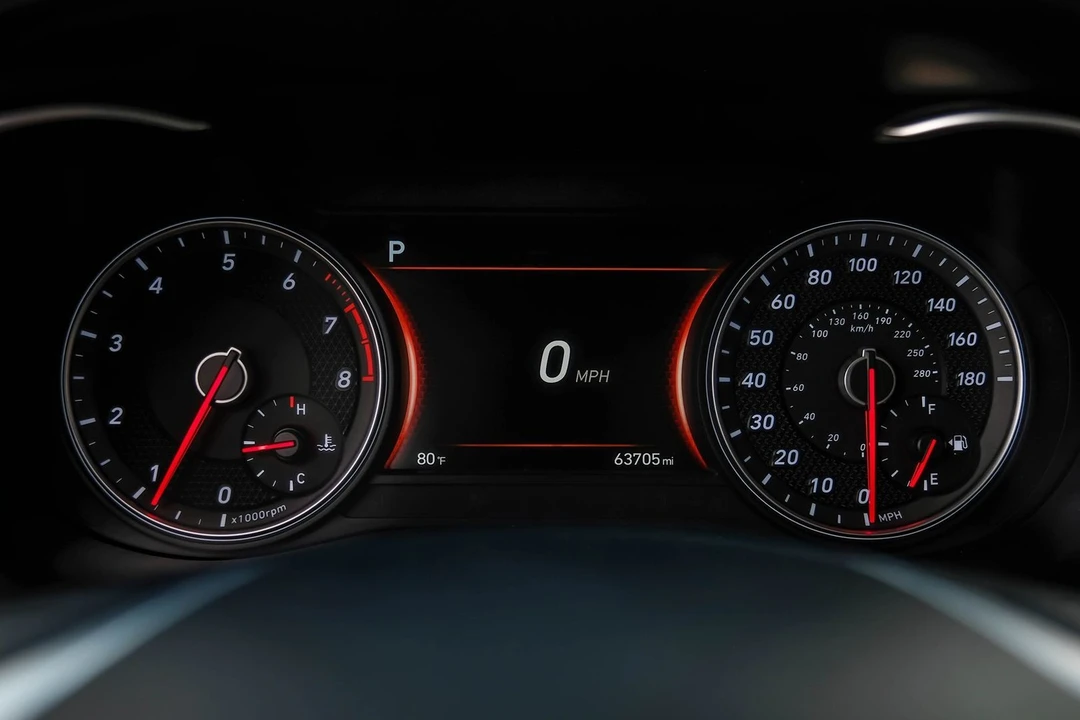 2021 Genesis G70 - Image 25 of 31