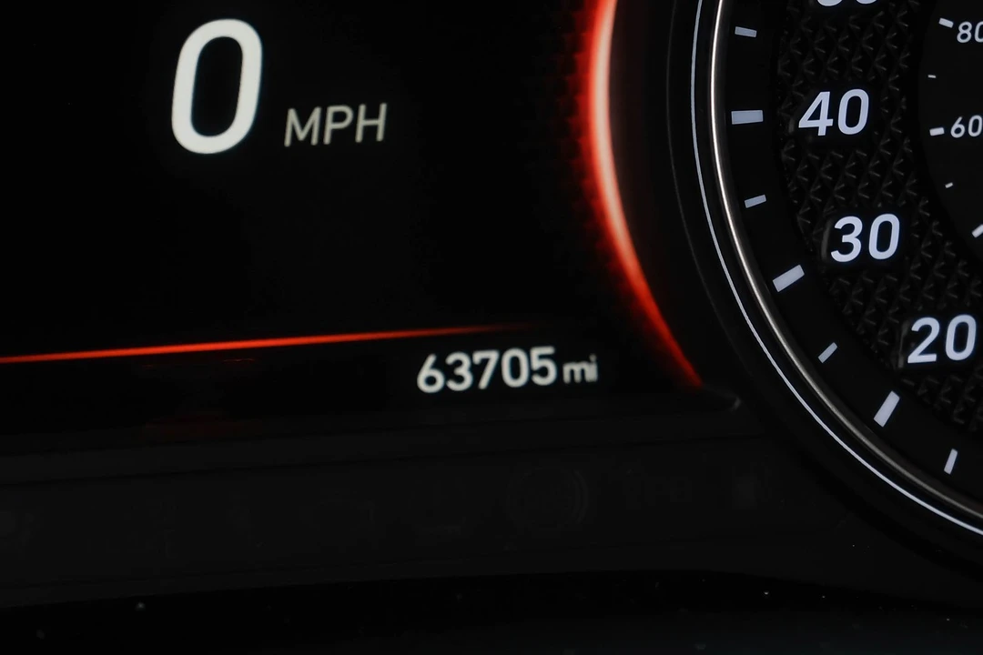 2021 Genesis G70 - Image 26 of 31
