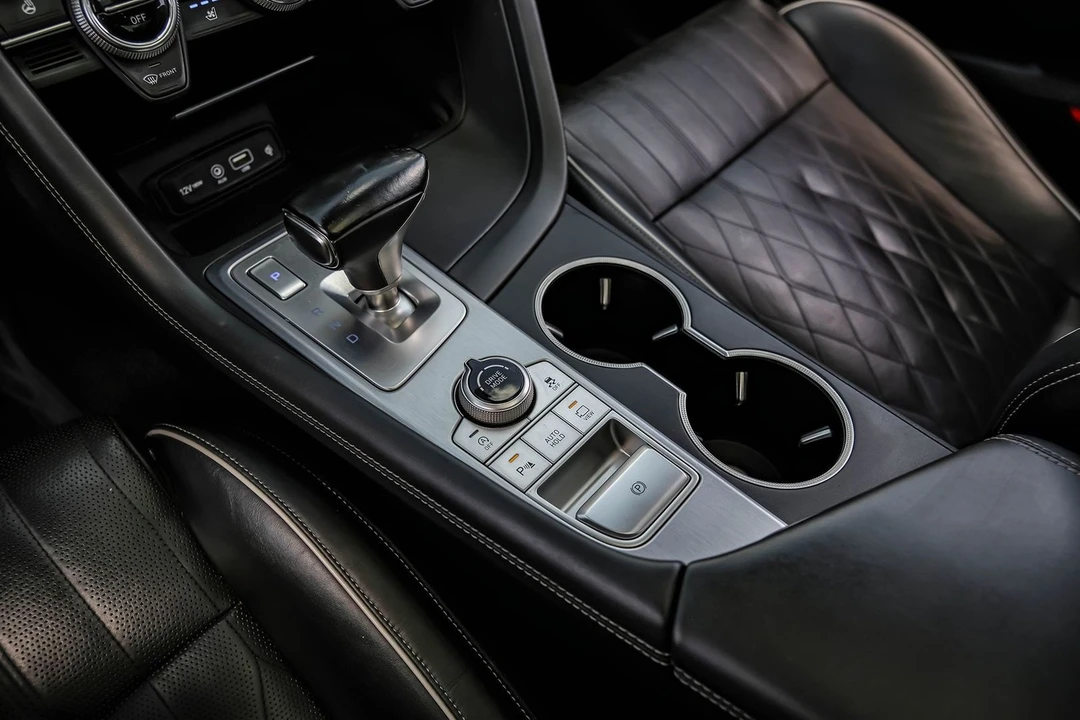 2021 Genesis G70 - Image 31 of 31