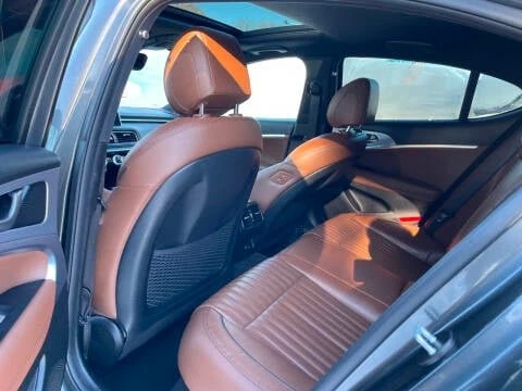 2021 Genesis G70 - Image 8 of 9