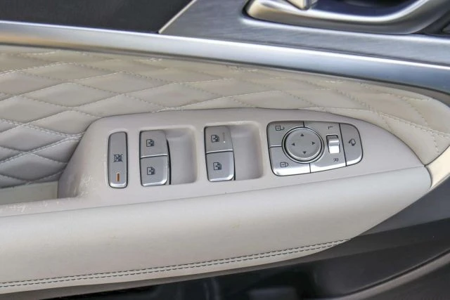 2021 Genesis G70 - Image 15 of 21