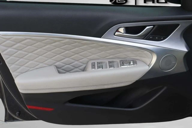 2021 Genesis G70 - Image 14 of 21