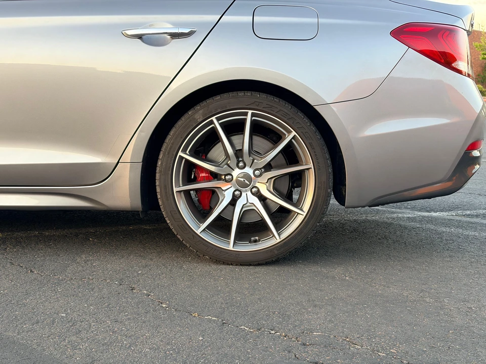 2021 Genesis G70 - Image 15 of 31