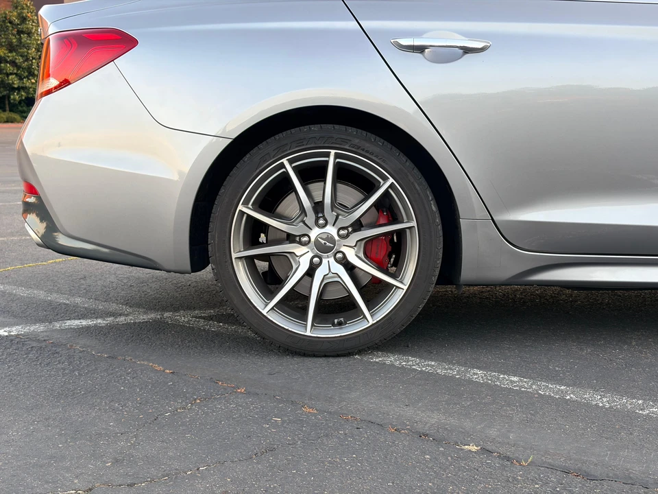 2021 Genesis G70 - Image 16 of 31