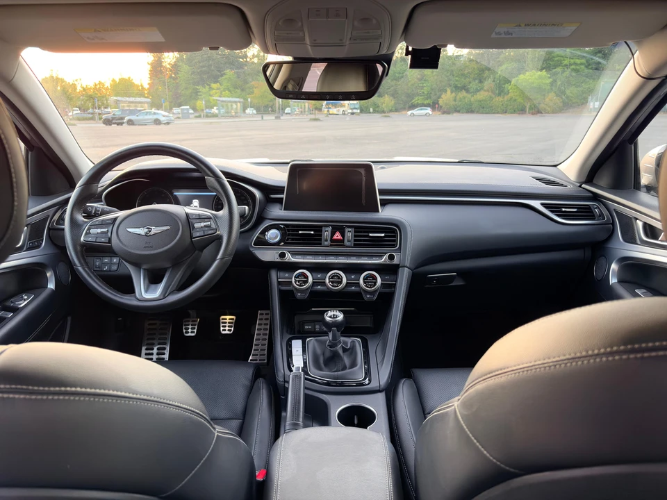 2021 Genesis G70 - Image 30 of 31