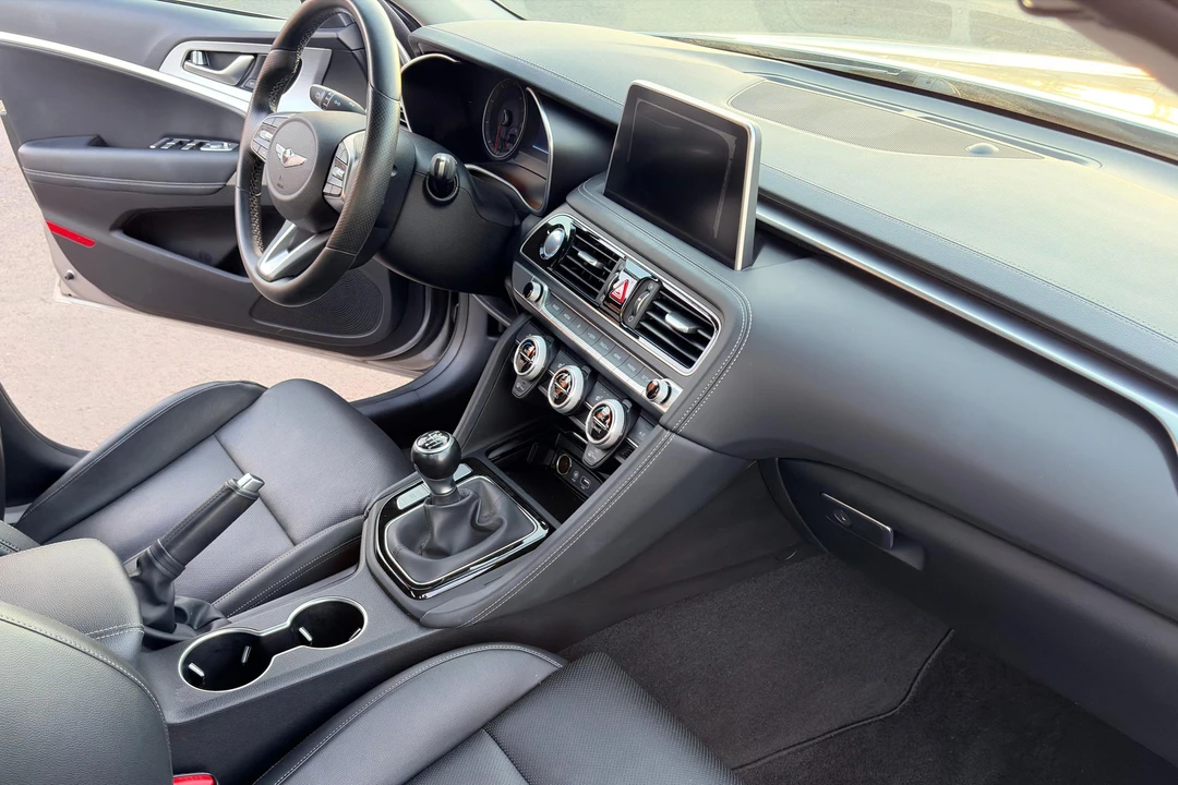 2021 Genesis G70 - Image 19 of 31