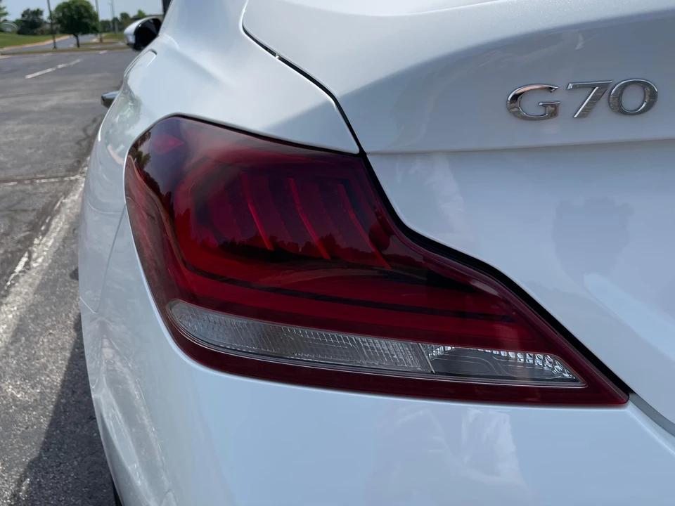 2021 Genesis G70 - Image 19 of 31