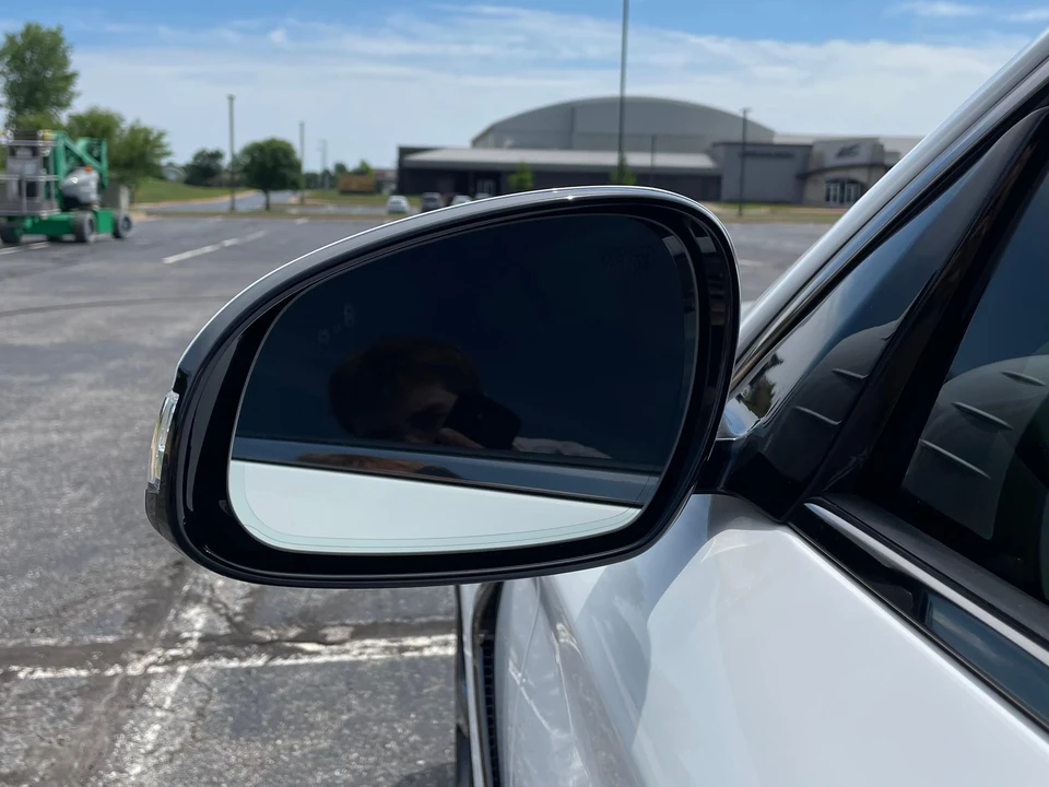 2021 Genesis G70 - Image 18 of 31